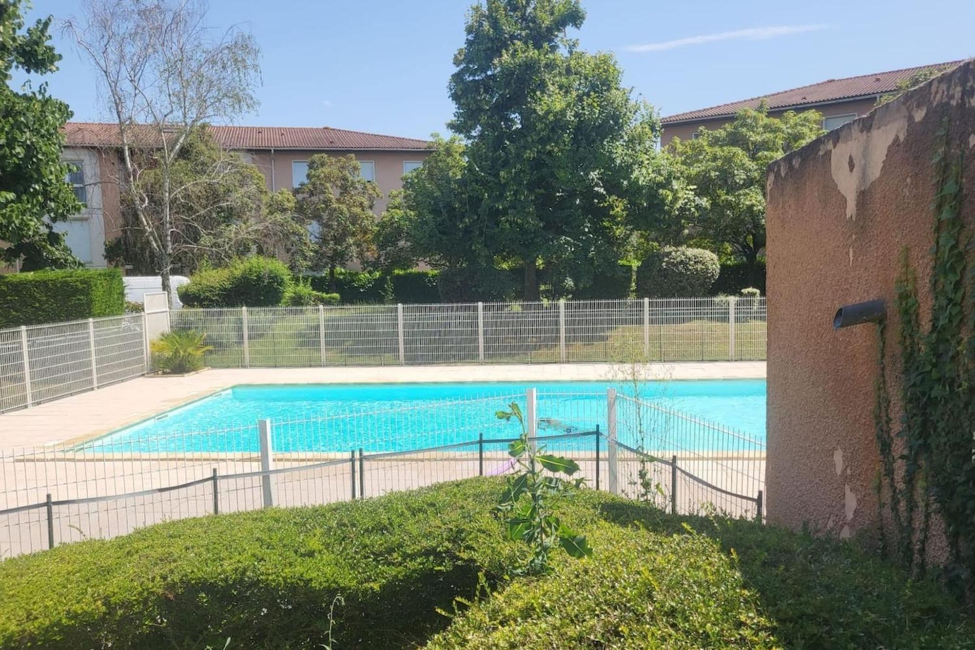 Moundi Piscine-parking-balcon Proche Hippodrome * Toulouse